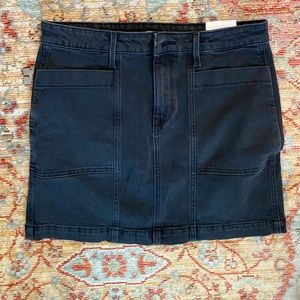 Old Navy Size 10 Black Denim Skirt